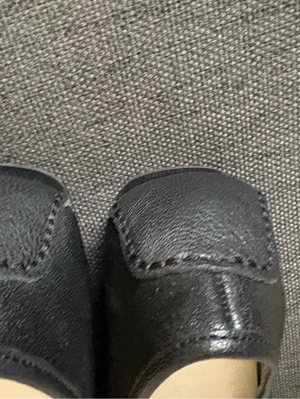 Michael Kors Black Leather Slip On Loafers Size 9.5 Pre Owned - Picture 7 of 9